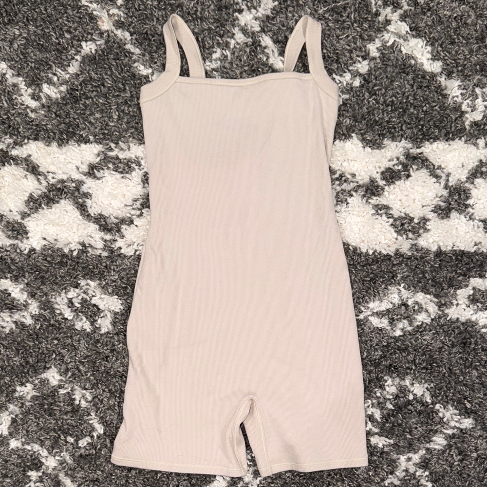 NWT SKIMS Cotton Low Back Onesie Body Suit in Stone Small